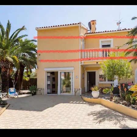 Villa Eva Asiana Guesthouse With Shared Pool Бениса Экстерьер фото