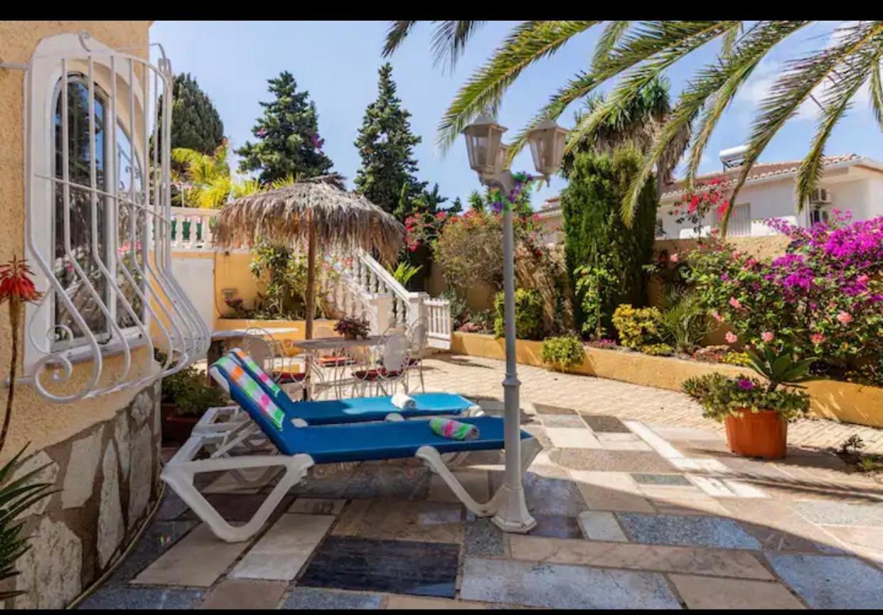 Villa Eva Asiana Guesthouse With Shared Pool Бениса Экстерьер фото