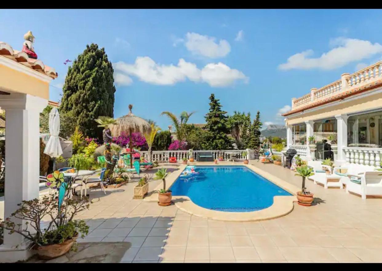 Villa Eva Asiana Guesthouse With Shared Pool Бениса Экстерьер фото